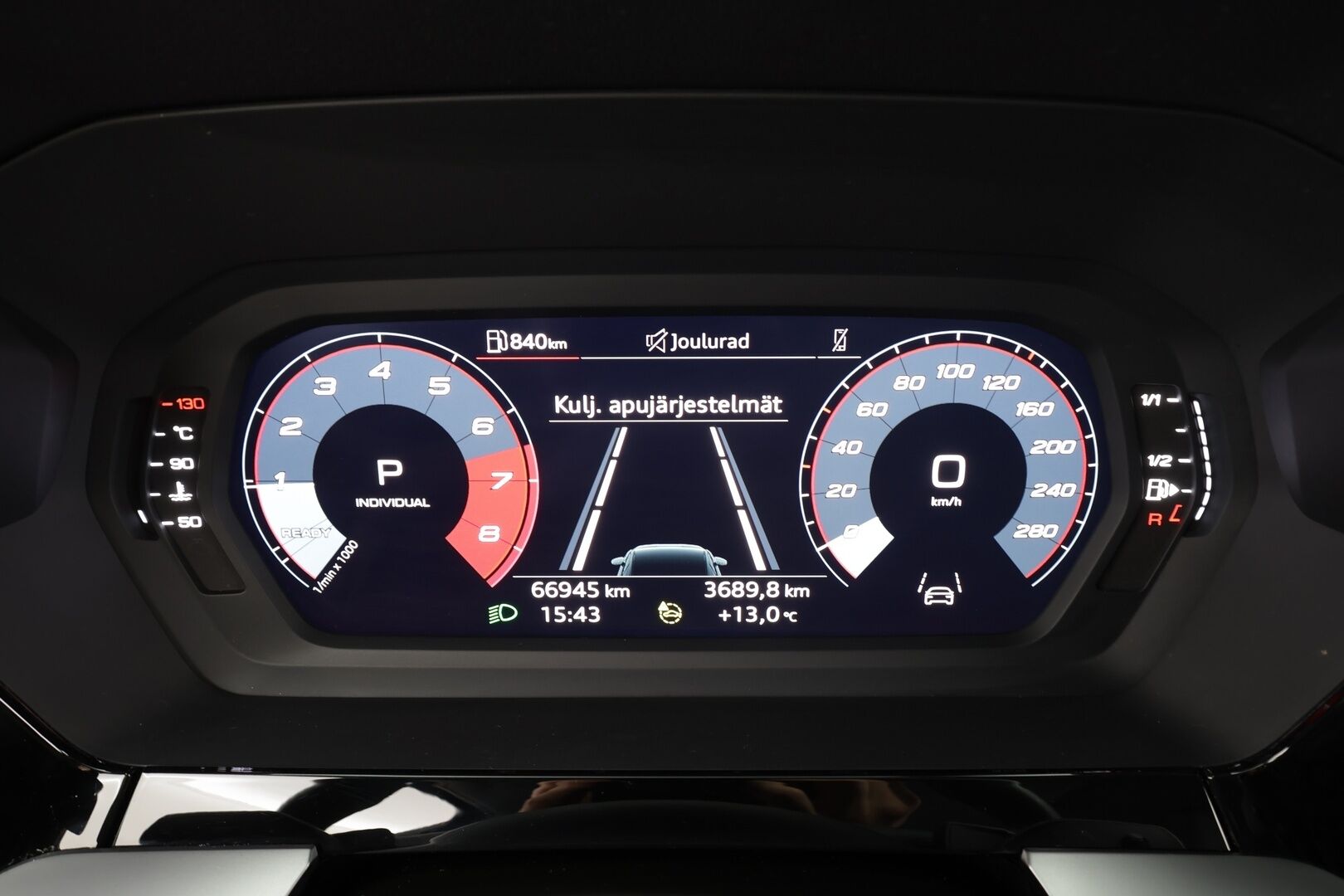 Audi A3 2024 Sportback Business 30 TFSI 81kW MHEV S tronic * ACC / P.tutka / LED / Sporttipenkit / Digimittaristo / Lohko+Sisä * - 1.Om Suomi-auto / Kahdet renkaat aluvanteilla / Merkkihuollettu