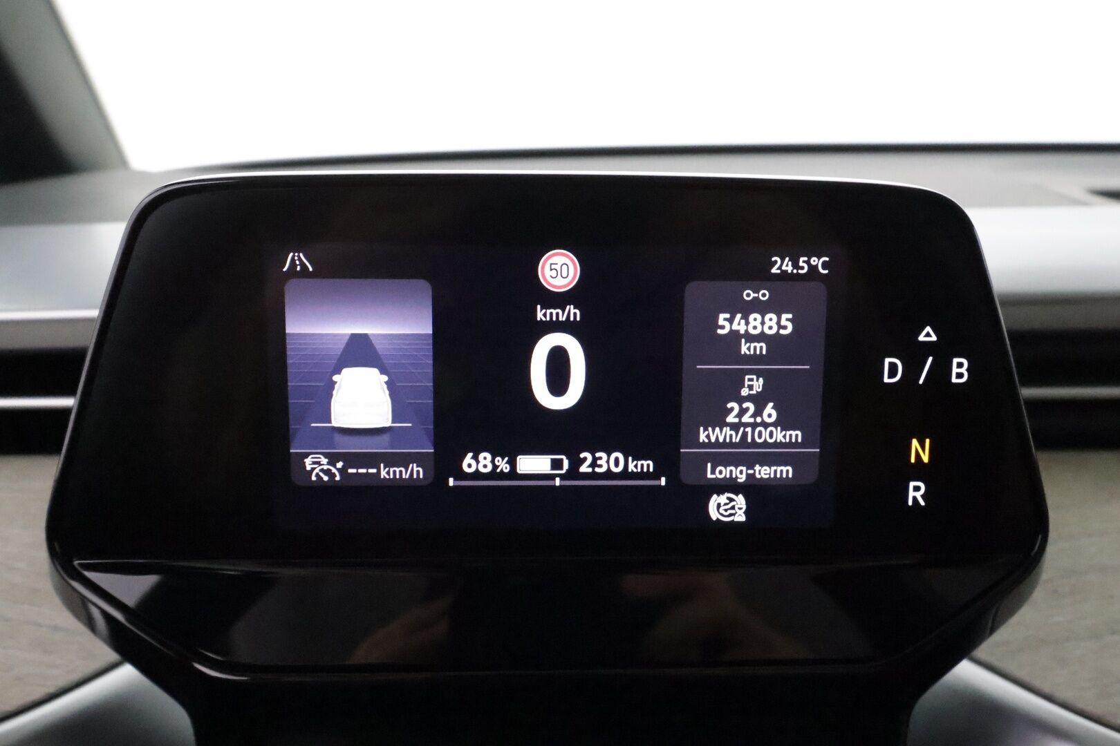 Volkswagen ID. Buzz 2024 150kW PRO Business 77 kWh **Sähköovet / Muistipenkit / Hieronta / IQ.Light / Adapt.vakkari / Navi** - 3,99 % KORKOTARJOUS TÄHÄN AUTOON - 1.Om Suomi-auto / Kahdet renkaat aluvanteilla / Koukku / Sähköluukku