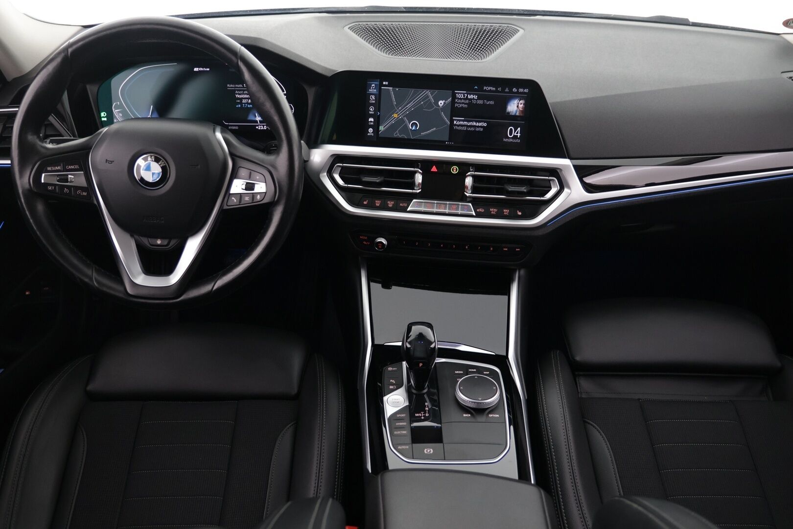 BMW 330 2021 G21 Touring 330e A Charged Edition - Digimittaristo | Sport-penkit | Navi | Tutkat