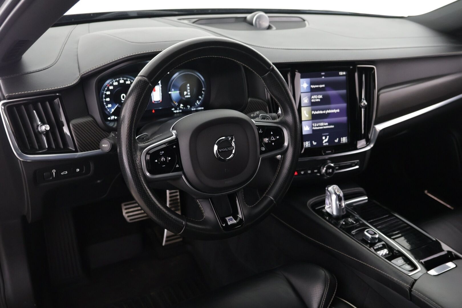 Volvo V90 2018 T8 TwE AWD R-Design Polestar Engineered - | Polestar-optimoitu! | B&W | Pilot Assist | Koukku | Ennakkomyynnissä! |