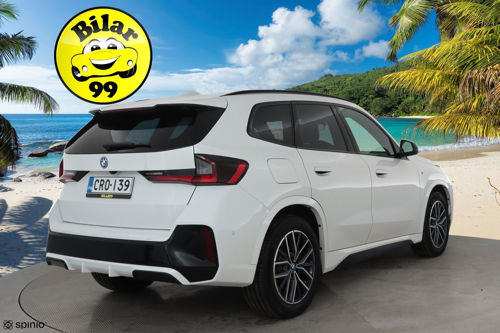 BMW X1 2023 U11 25e xDrive Charged Edition **Harman/Kardon / Adapt.Vakkari / LED / Koukku / P.kamera / Sporttipenkki Muistilla** - 3,99 % KORKOTARJOUS TÄHÄN AUTOON - 1-om Suomi-auto / 2x Latauskaapelit / Kahdet Renkaat / Merkkihuollettu!
