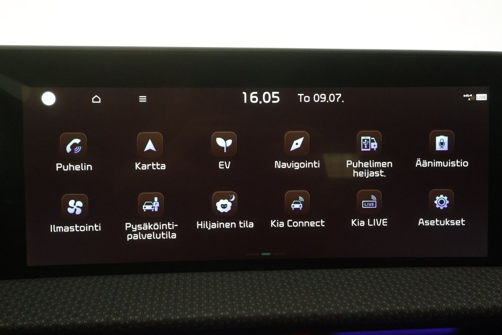 Kia EV6 2023 RWD 77 kWh 229 hv - | ACC | ILP | Koukku | Sähkönahat | Muistipenkki | Ambient light | HDA | P.kamera ja tutkat | Sähk. takaluukku | Merkkihuollot | 1-om suomiauto |