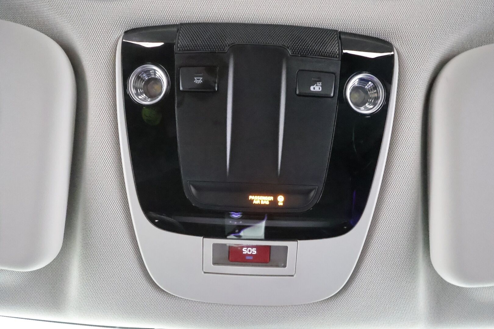 Kia EV6 2023 RWD 77 kWh 229 hv - | ACC | ILP | Koukku | Sähkönahat | Muistipenkki | Ambient light | HDA | P.kamera ja tutkat | Sähk. takaluukku | Merkkihuollot | 1-om suomiauto |