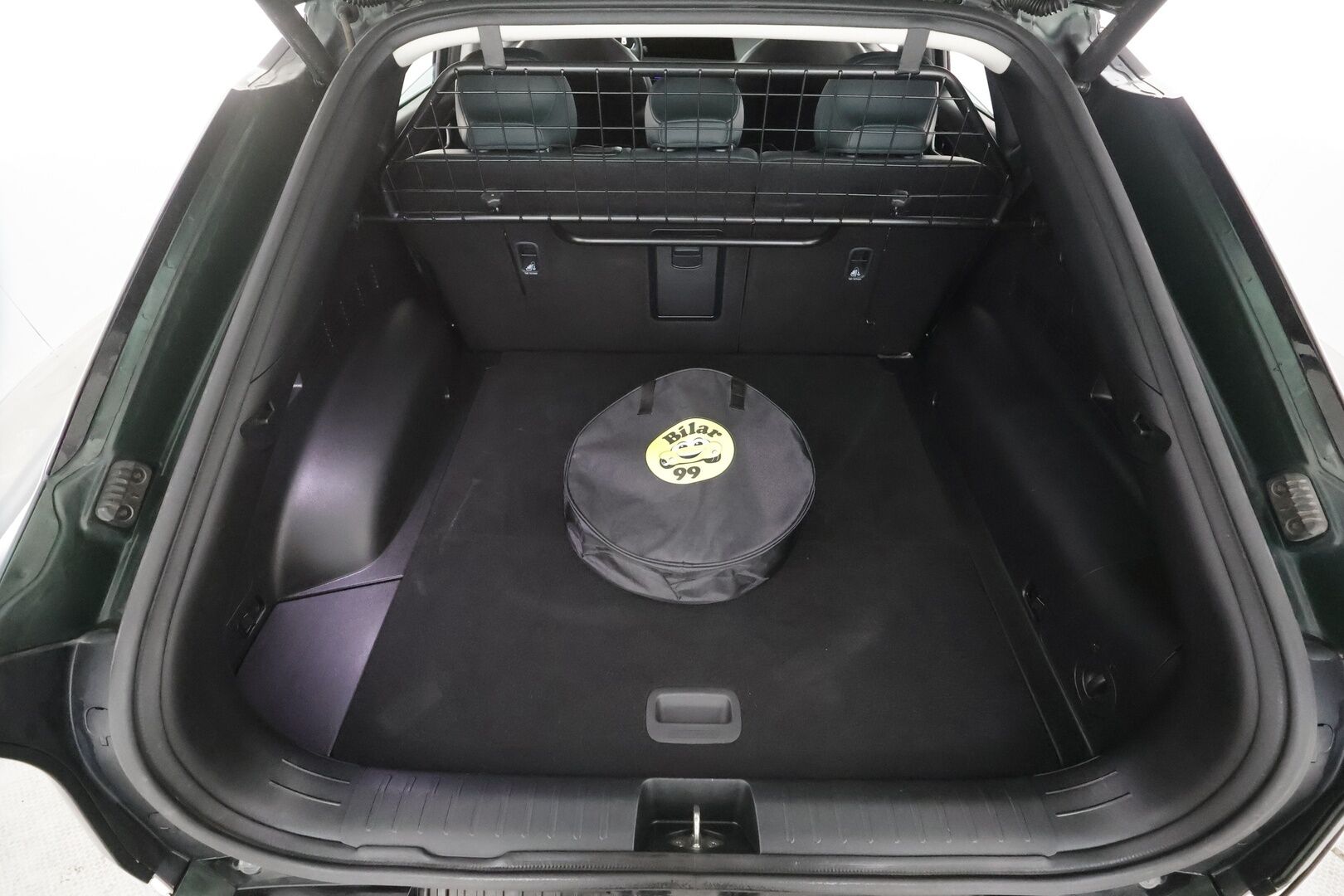 Kia EV6 2023 RWD 77 kWh 229 hv - | ACC | ILP | Koukku | Sähkönahat | Muistipenkki | Ambient light | HDA | P.kamera ja tutkat | Sähk. takaluukku | Merkkihuollot | 1-om suomiauto |