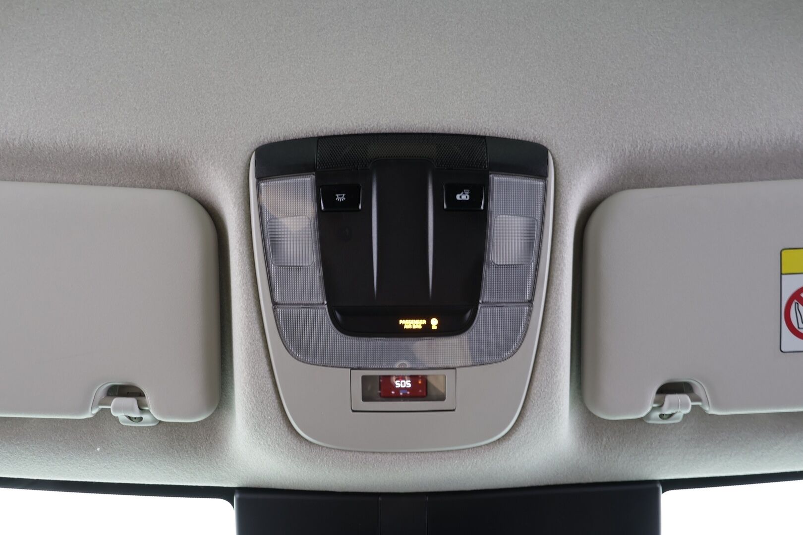 Kia Niro 2023 EX 64,8kWh 204hv Premium - | ACC | ILP | Koukku | Sähköpenkki | Puolinahat | LED | V2L | HDA | P.kamera | Keyless | Sähk. takaluukku | Merkkihuollot | 2x renkaat aluin |