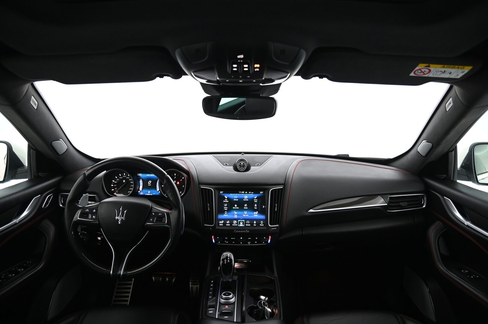 Maserati Levante 2017 3.0 Diesel AWD* Bowers&Wilkins / ACC / Panorama / Vetokoukku* - 3,99 % KORKOTARJOUS TÄHÄN AUTOON - *ALV / 2x renkaat&alumiinivanteet*