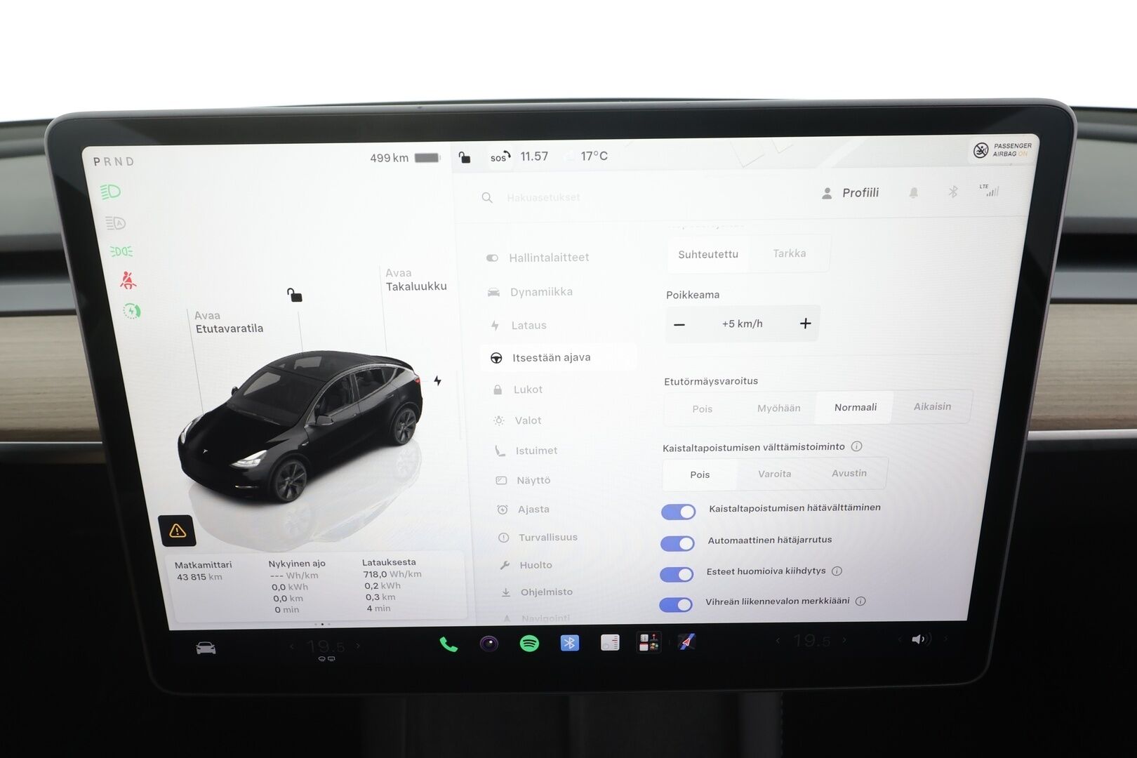 Tesla Model Y 2023 Long Range - | ACC | ILP | Koukku | Matrix | Ryzen | Lasikatto | Premium audio | Sähkönahat | Muistipenkki | P.kamera | 1-om suomiauto | 