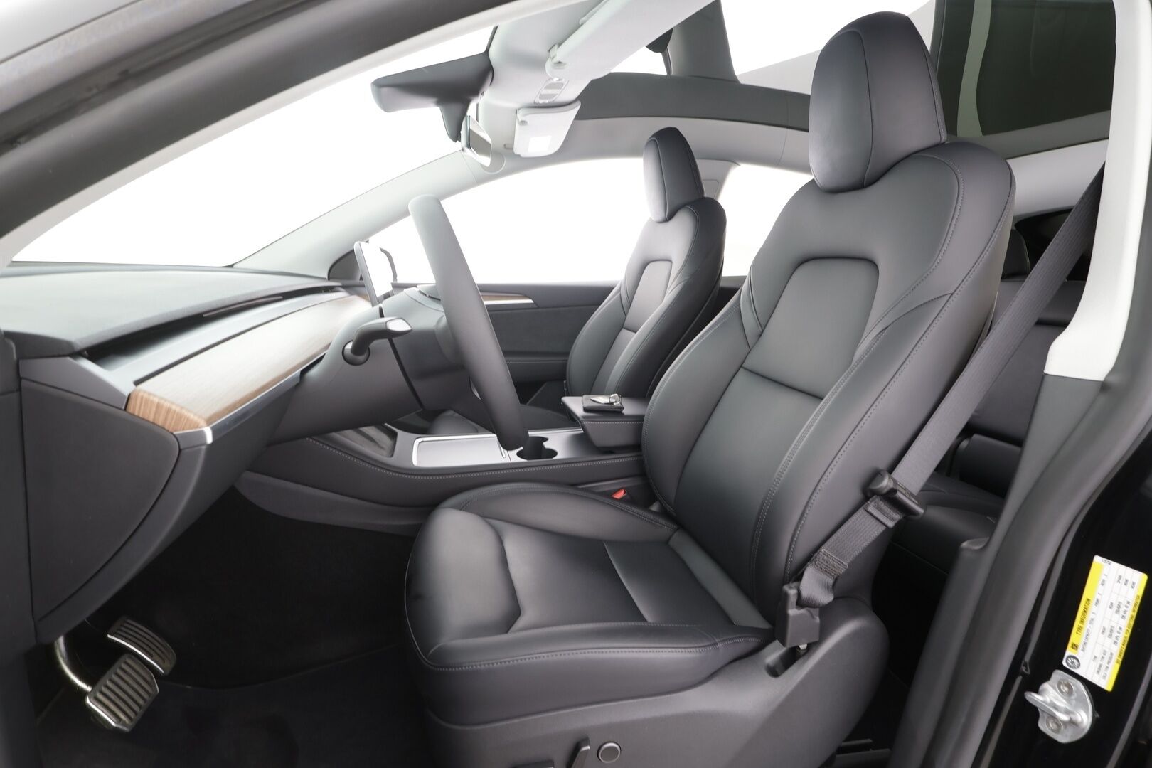 Tesla Model Y 2023 Long Range - | ACC | ILP | Koukku | Matrix | Ryzen | Lasikatto | Premium audio | Sähkönahat | Muistipenkki | P.kamera | 1-om suomiauto | 