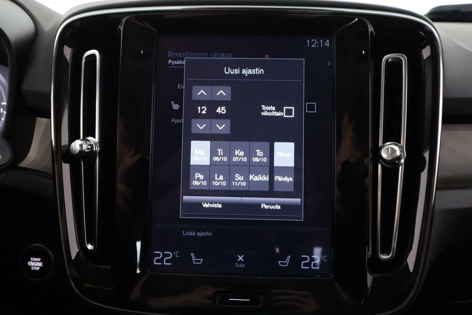 Volvo XC40 2024 T5 TwE Plus Bright aut - | ACC | Webasto | Koukku | H/K | P.Kamera | Muistipenkki | LED | Sporttinahat | Keyless | Apple&Android | suomi-auto | Kahdet Renkaat | Merkkihuollettu |