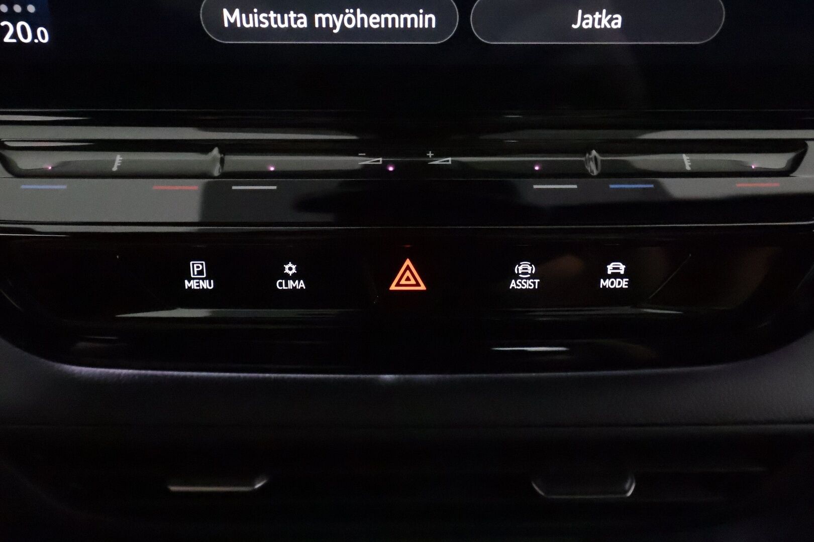 Volkswagen ID.5 2023 GTX Dual Motor AWD Business Max **Lämpöpumppu / Koukku / ACC / Matrix-LED / HUD / 360° / Hierovat Sportit Muistilla** - 3,99 % KORKOTARJOUS TÄHÄN AUTOON - 1-om Suomi-auto / Akku kuntotarkastettu / 2x Latauskaapelit / Kahdet Renkaat / **HUIPPU VARUSTEET**