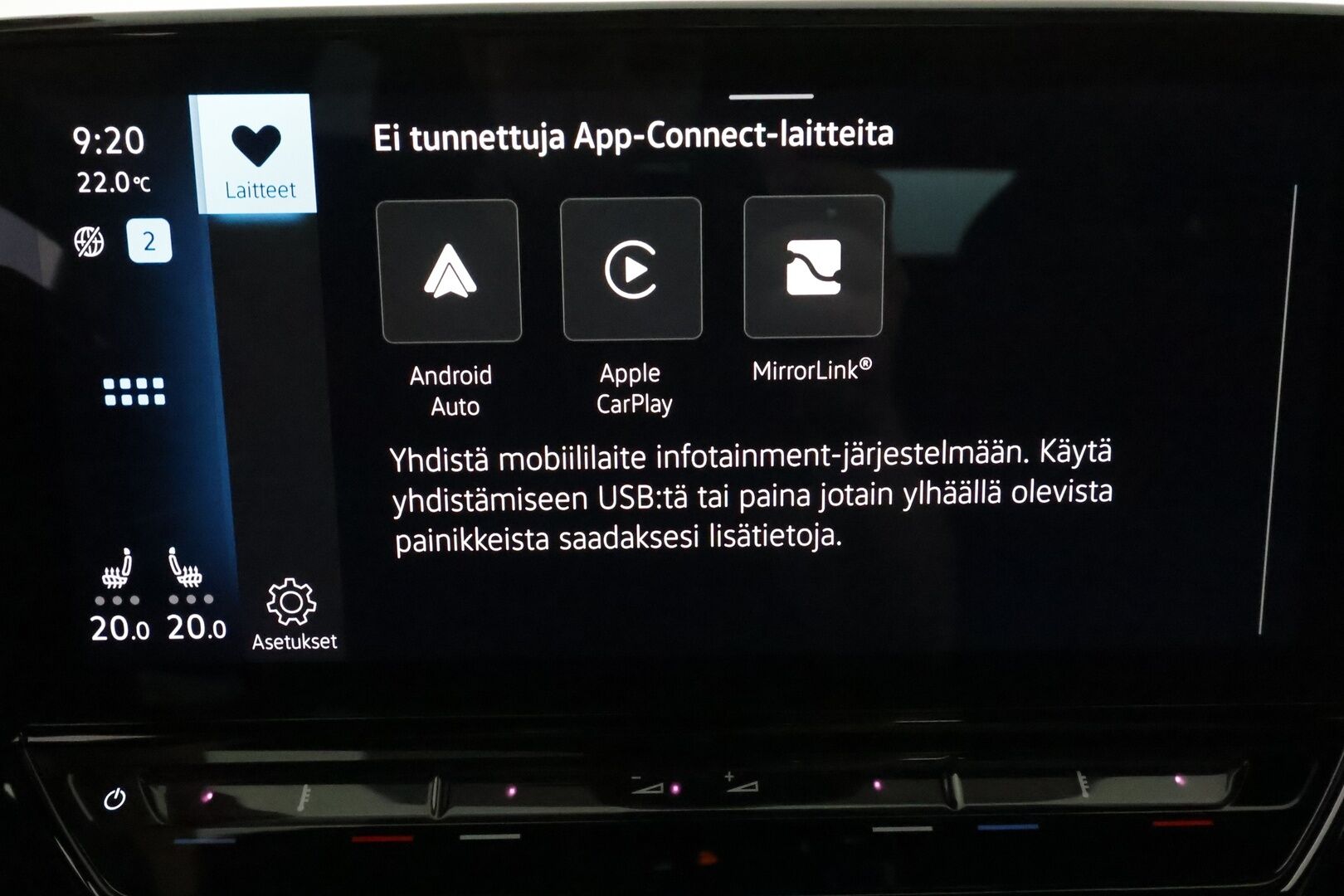 Volkswagen ID.5 2023 GTX Dual Motor AWD Business Max **Lämpöpumppu / Koukku / ACC / Matrix-LED / HUD / 360° / Hierovat Sportit Muistilla** - 3,99 % KORKOTARJOUS TÄHÄN AUTOON - 1-om Suomi-auto / Akku kuntotarkastettu / 2x Latauskaapelit / Kahdet Renkaat / **HUIPPU VARUSTEET**