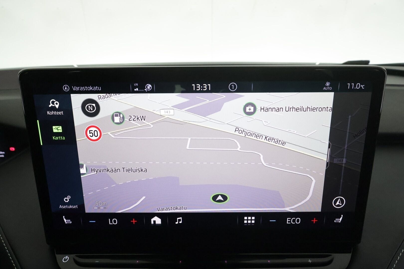 Skoda Enyaq 2023 Coupe 80x 4x4 RS iV * ACC / ILP / Hierova Muistipenkki / Matrix / Lasikatto / HUD / Canton / 360 / Koukku * - 2x Latauskaapelit / Akku kuntotarkastettu / Kahdet renkaat aluvanteilla