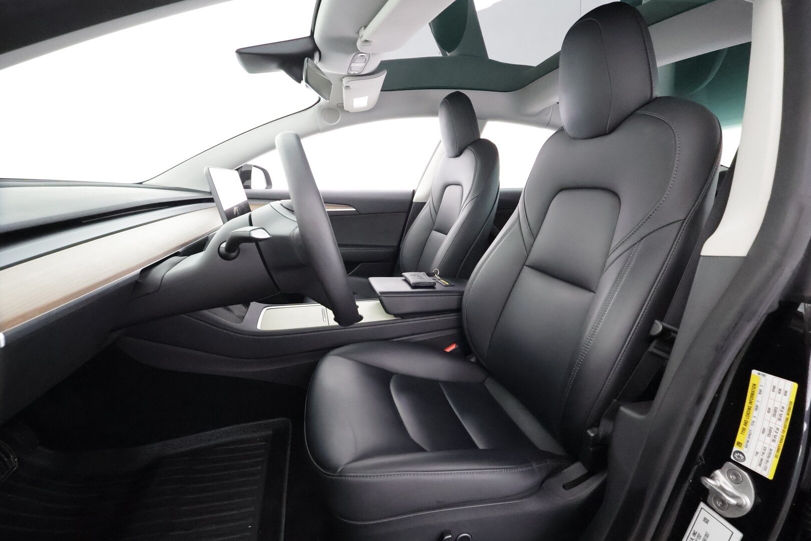 Tesla Model 3 2023 Standard Range Plus - | ILP | Lasikatto | ACC | Matrix-LED | P.kamera | Muistipenkki | Premium Speakers | Navi | Kaistavahti | Keyless | Kahdet renkaat | 2x Latauskaapelit | - KORKO VAIN 3,99 %