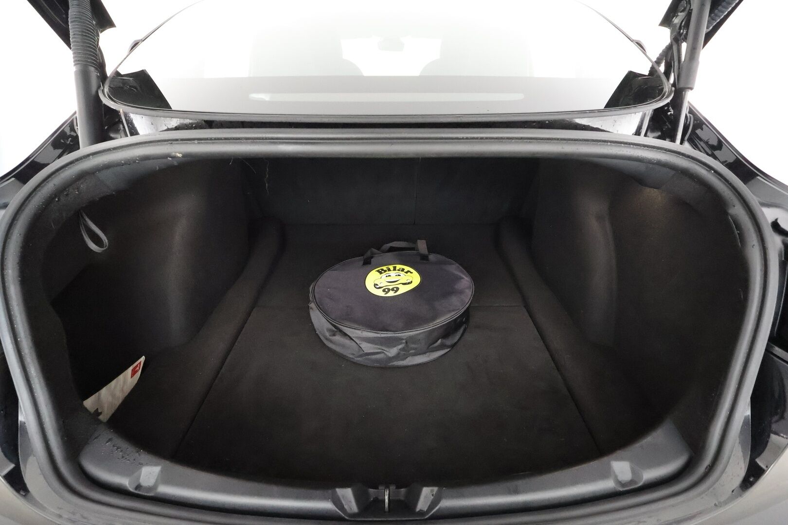 Tesla Model 3 2023 Standard Range Plus - | ILP | Lasikatto | ACC | Matrix-LED | P.kamera | Muistipenkki | Premium Speakers | Navi | Kaistavahti | Keyless | Kahdet renkaat | 2x Latauskaapelit | - KORKO VAIN 3,99 %