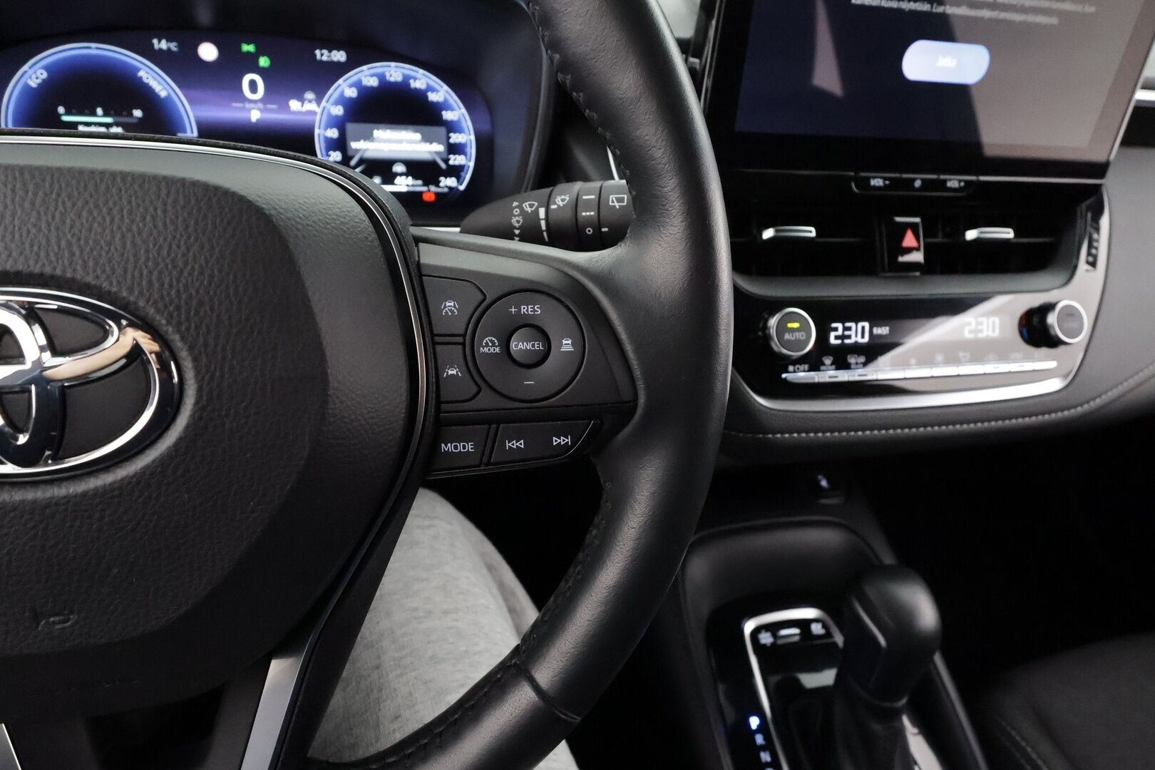 Toyota Corolla 2024 Touring Sports 1,8 Hybrid Active * ACC / LED / P.Kamera / Kaistavahti / Digimittaristo / Facelift * - 1-om Suomi-auto / Kahdet renkaat / Merkkihuollettu! - HULLU BLACKWEEK KORKOTARJOUS 2,49%