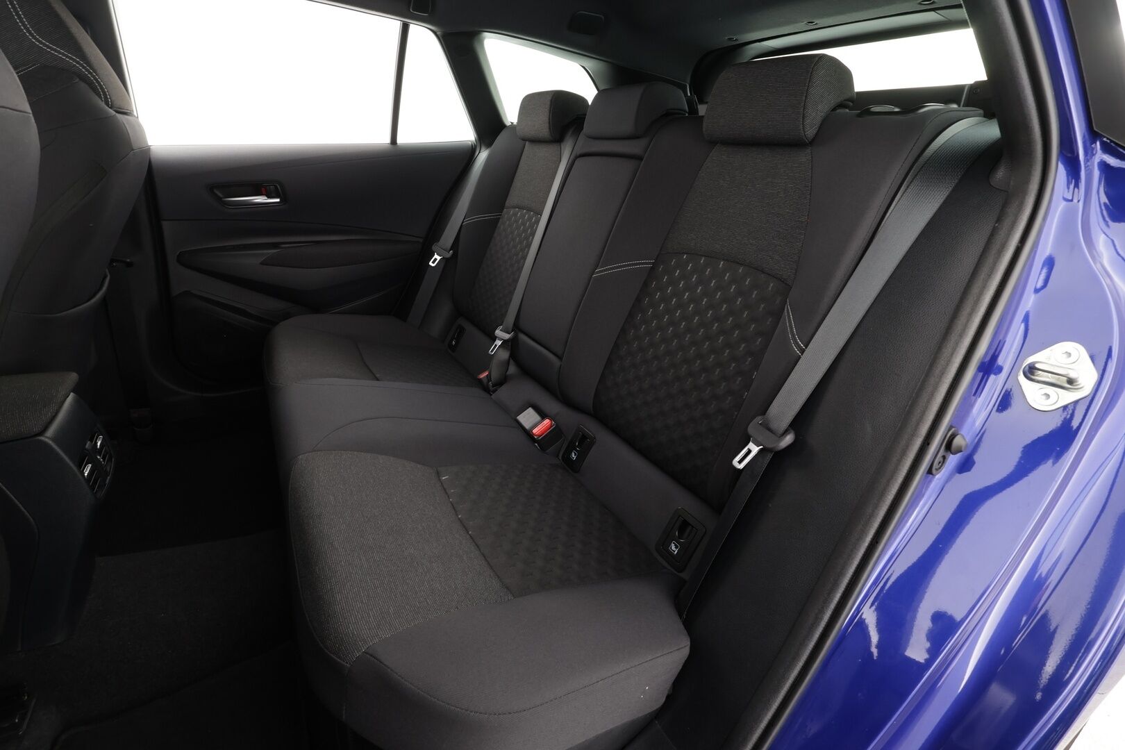 Toyota Corolla 2024 Touring Sports 1,8 Hybrid Active * ACC / LED / P.Kamera / Kaistavahti / Digimittaristo / Facelift * - 1-om Suomi-auto / Kahdet renkaat / Merkkihuollettu!