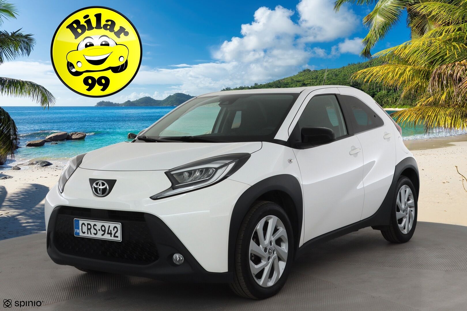 Toyota Aygo X 2024 1,0 VVT-i Play Edition Multidrive S * Suomi-auto / ACC / P.kamera / LED / Ratinlämmitin * - Kahdet renkaat aluvanteilla / Merkkihuollettu