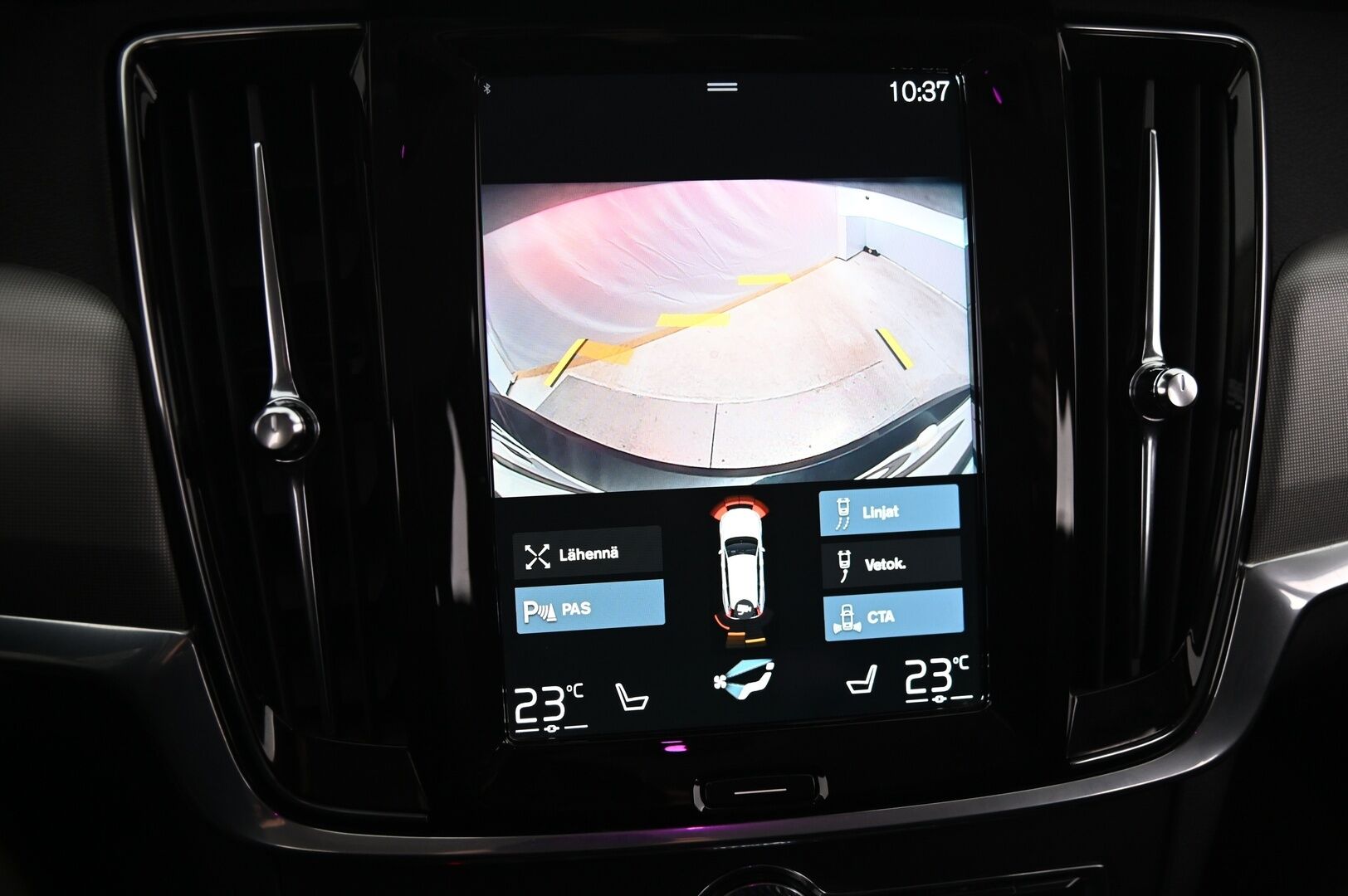 Volvo V90 2021 T6 TwE AWD Business Inscription Expression aut. * ACC / H&K / Webasto / Pilot assist / Kessy / Kamera / Apple&Android / Koukku * - Lämpöratti / Penkinlämmitys edessä ja takana / Hybridi akusto uusittu 10/2025 / Hyvät nastarenkaat / Navi / Sähkökontti - Osta nyt, maksa vasta ensi vuonna