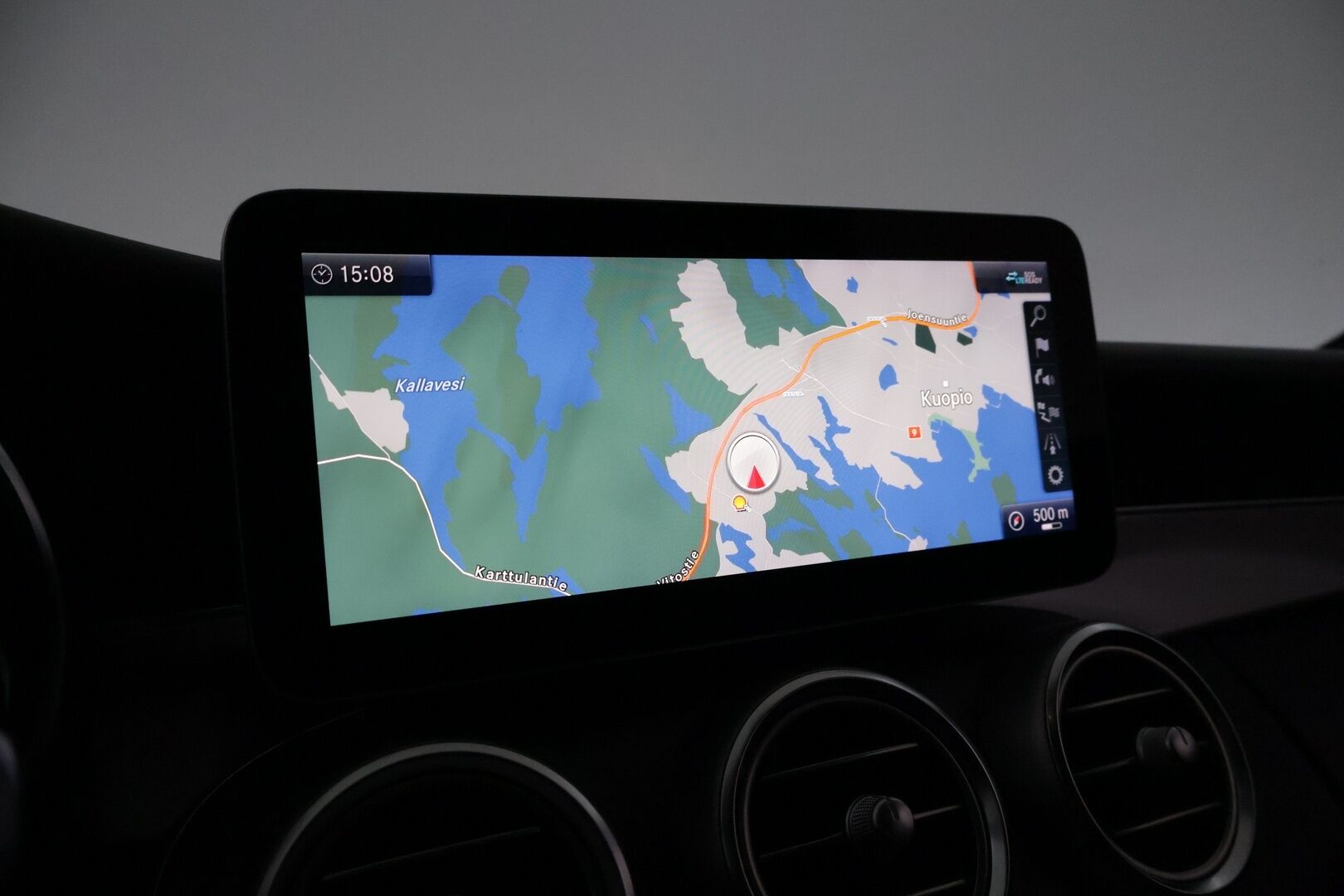 Mercedes-Benz C 2019 220 d A Business *DTR+ / Peruutuskamera / Vetokoukku / Comand-navi / Sporttipenkit / 2x Renkaat ja vanteet* - Huippukuntoiset talvirenkaat / Juuri huollettu / Facelift