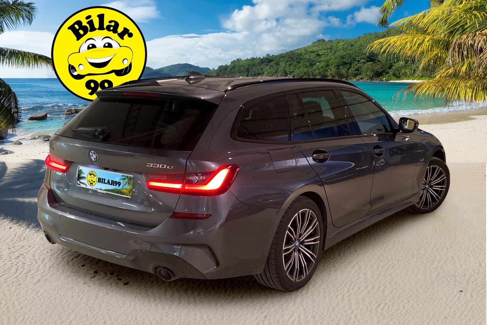 BMW 330 2022 G21 Touring 330e xDrive Business M Sport - | ACC | Comfort Acces | HiFi | Prof. Navi | Peruutuskamera | Kahdet renkaat ja vanteet |