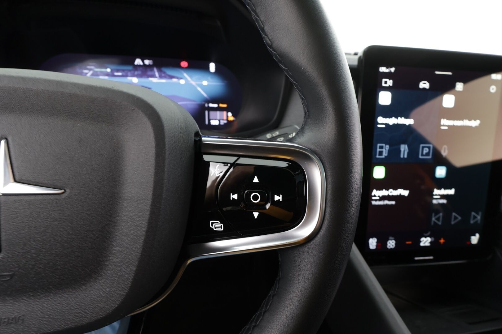 Polestar 2 2020 Long Range Dual Motor Performance 300kW * Pilot&Plus / ACC / Pixel-LED / H&K / 360° / Sportpenkki / Koukku / Navi * - Akku kuntotarkastettu / 2x Latauskaapelit / Kahdet renkaat - HULLUT JOULUT KORKOTARJOUS 2,49% 