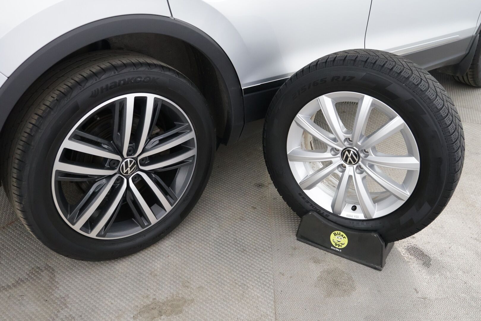 VOLKSWAGEN TIGUAN 2021 Style eHybrid 180 kW DSG-aut. - | Adapt.Vakkari | Hierovat Penkit | Digimittaristo | IQ-light | Kaistavahti | Peruutuskamera | Keyless | Sähköluukku | Vetokoukku |