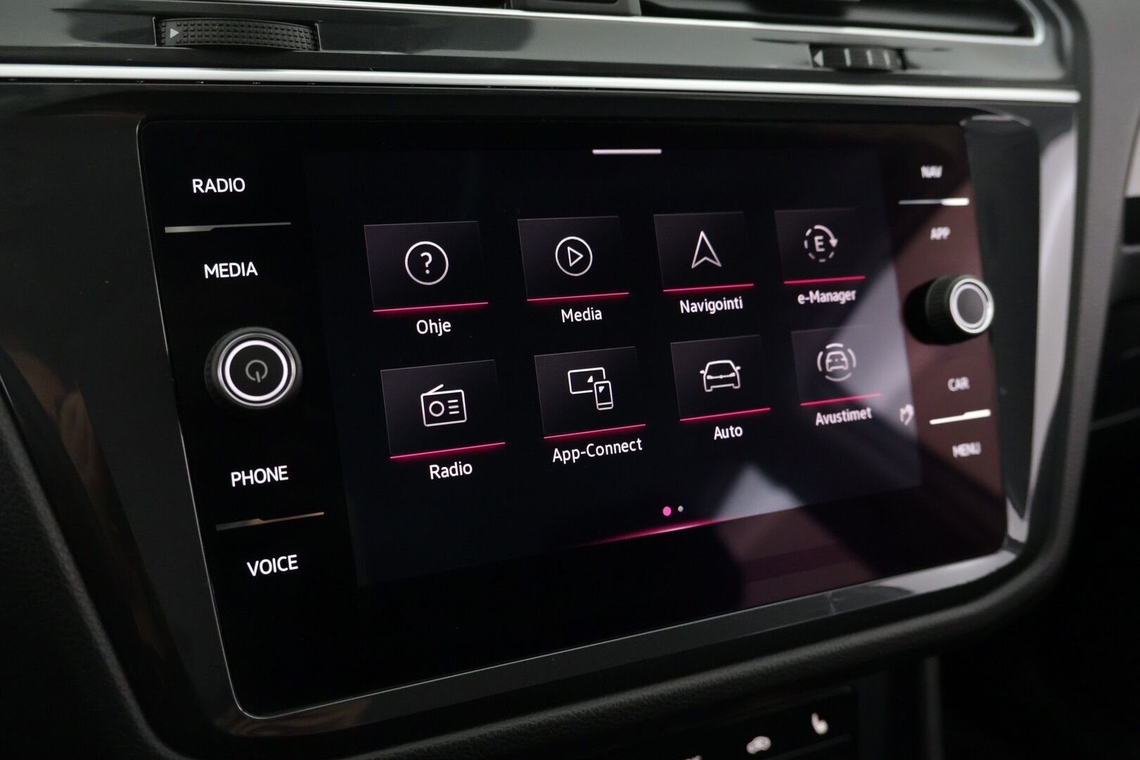 VOLKSWAGEN TIGUAN 2021 Style eHybrid 180 kW DSG-aut. - | Adapt.Vakkari | Hierovat Penkit | Digimittaristo | IQ-light | Kaistavahti | Peruutuskamera | Keyless | Sähköluukku | Vetokoukku |