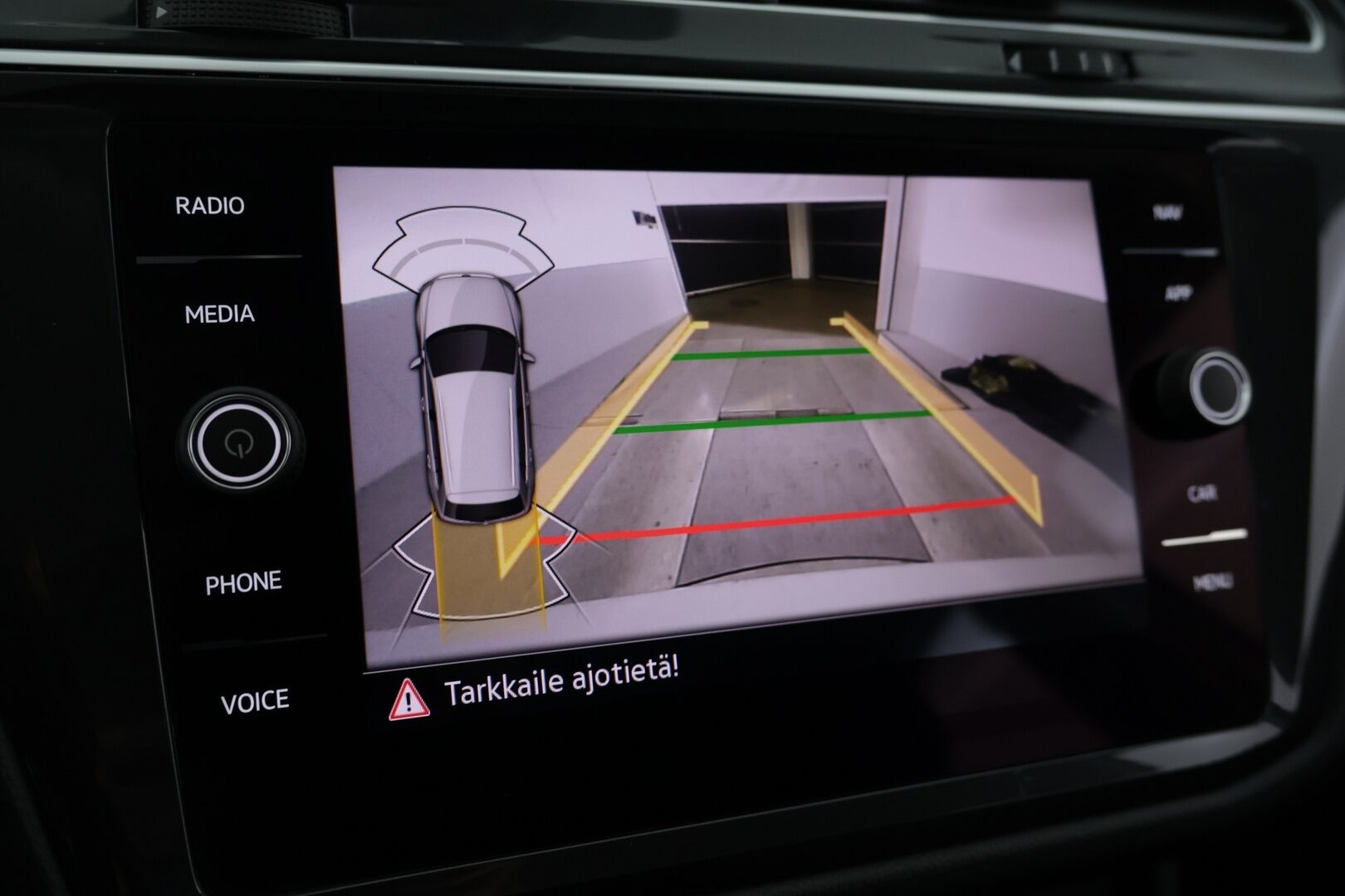 VOLKSWAGEN TIGUAN 2021 Style eHybrid 180 kW DSG-aut. - | Adapt.Vakkari | Hierovat Penkit | Digimittaristo | IQ-light | Kaistavahti | Peruutuskamera | Keyless | Sähköluukku | Vetokoukku |