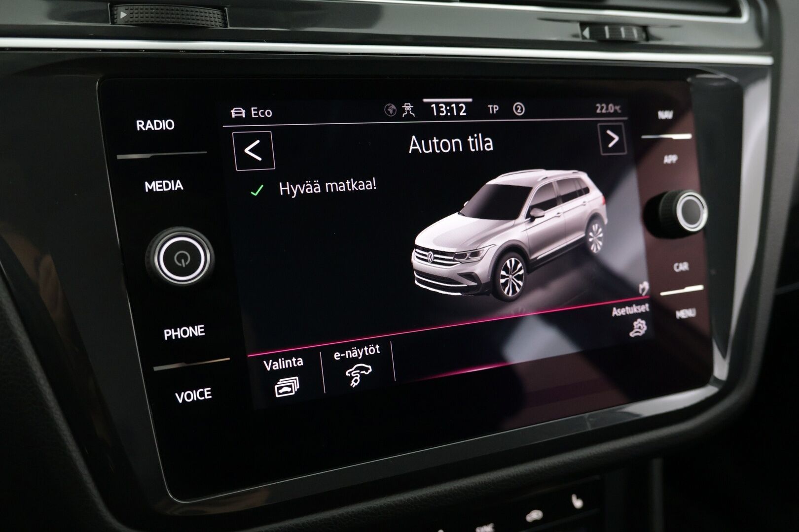 VOLKSWAGEN TIGUAN 2021 Style eHybrid 180 kW DSG-aut. - | Adapt.Vakkari | Hierovat Penkit | Digimittaristo | IQ-light | Kaistavahti | Peruutuskamera | Keyless | Sähköluukku | Vetokoukku |