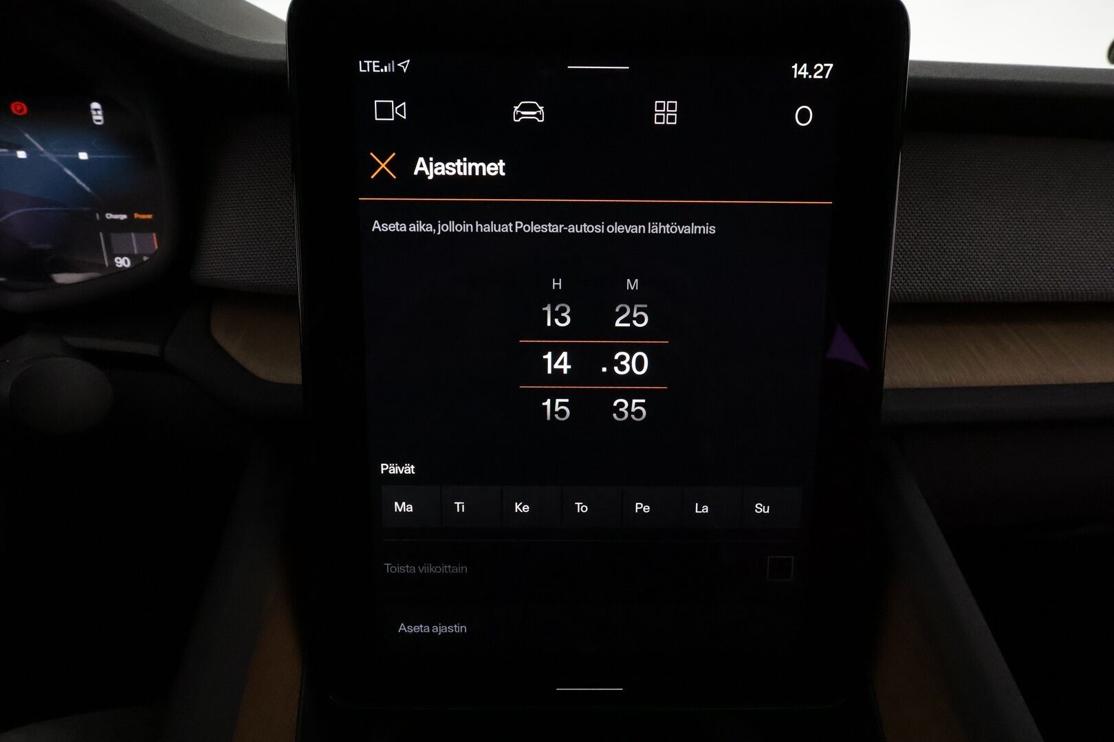 POLESTAR 2 2021 Long Range Dual Motor 300kW **Pilot&Plus / Koukku / Lasikatto / H&K / ACC / Pixel-LED / 360° / Ilmastoitu Muistipenkki** - 3,99 % KORKOTARJOUS TÄHÄN AUTOON 21.9. ASTI! - Sporttinahat / 2x Latauskaapelit / Kahdet Renkaat / **HARVINAINEN SISUSTA**