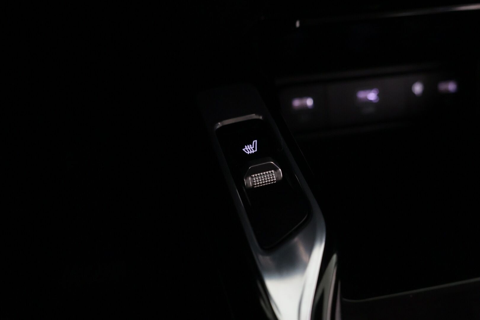 KIA SORENTO 2021 1,6 T-GDI Plug-in Hybrid AWD Business Premium AT 7-P. - | ACC | Nahat | 7-paikkainen tila-auto | Bose | Koukku | P-kamera |