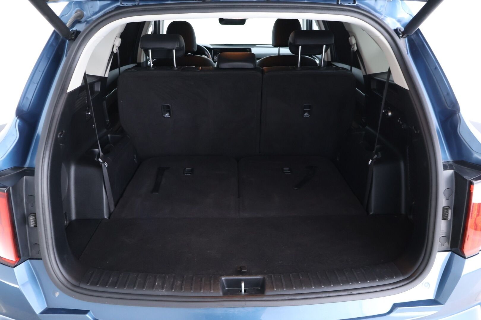KIA SORENTO 2021 1,6 T-GDI Plug-in Hybrid AWD Business Premium AT 7-P. - | ACC | Nahat | 7-paikkainen tila-auto | Bose | Koukku | P-kamera |