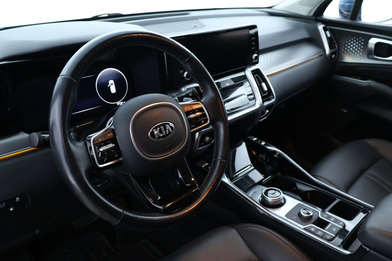 KIA SORENTO 2021 1,6 T-GDI Plug-in Hybrid AWD Business Premium AT 7-P. - | ACC | Nahat | 7-paikkainen tila-auto | Bose | Koukku | P-kamera |