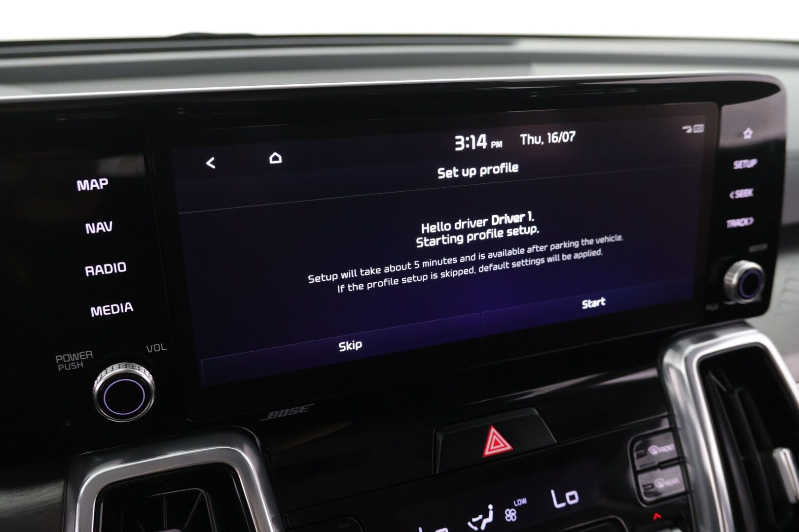 KIA SORENTO 2021 1,6 T-GDI Plug-in Hybrid AWD Business Premium AT 7-P. - | ACC | Nahat | 7-paikkainen tila-auto | Bose | Koukku | P-kamera |
