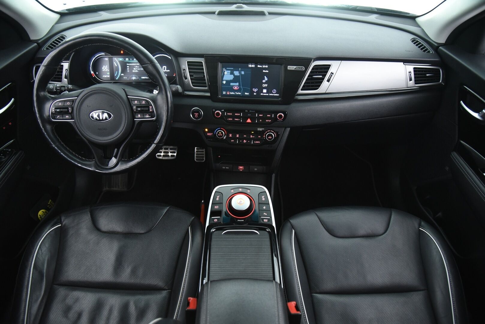 KIA NIRO 2019 EX 64 kWh 204 hv */ Adapt.Vakkari / Ilmastoidut Nahkapenkit / Peruutuskamera / JBL / Lämpöpumppu / KeylessGo / Muistipenkki / Juuri saapunut!*