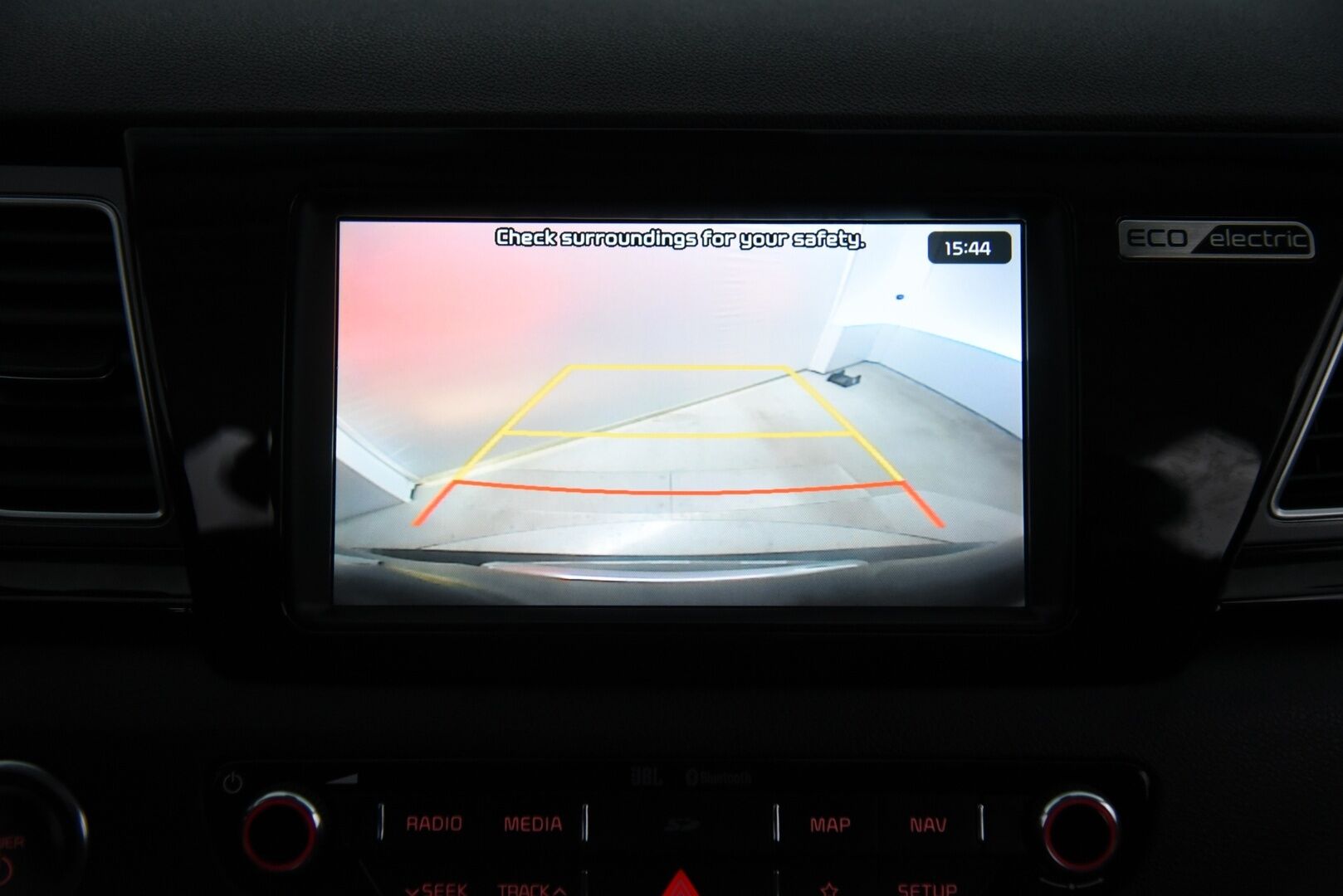 KIA NIRO 2019 EX 64 kWh 204 hv */ Adapt.Vakkari / Ilmastoidut Nahkapenkit / Peruutuskamera / JBL / Lämpöpumppu / KeylessGo / Muistipenkki / Juuri saapunut!*