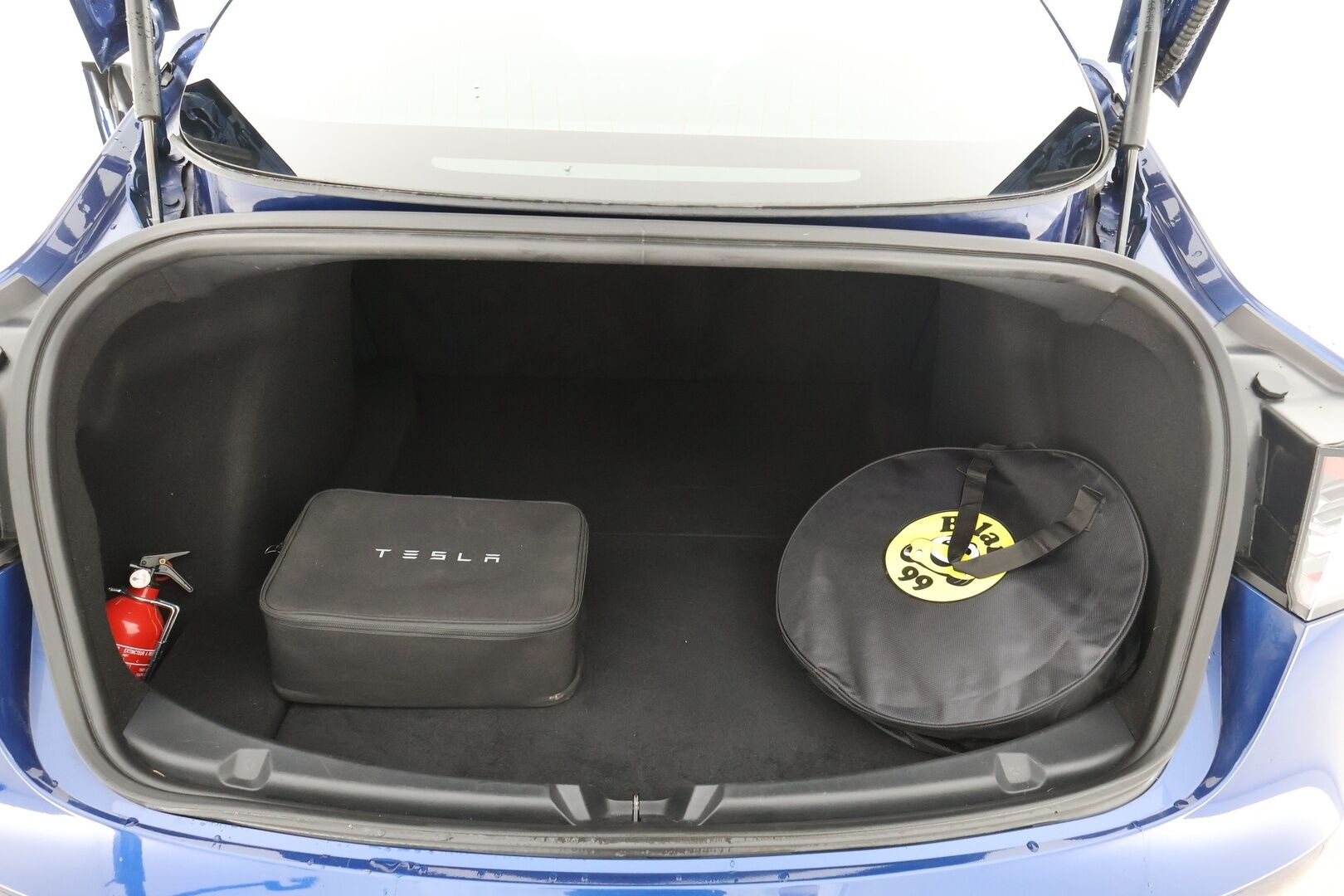 TESLA MODEL 3 2020 Standard Range Plus / Premium Audio / Nahkasisusta / Lasikatto / Peruutuskamera / Autopilot / Koukku - Tulossa myyntiin! - HULLUT AVAJAISHULINAT KORKOTARJOUS 3,29 %