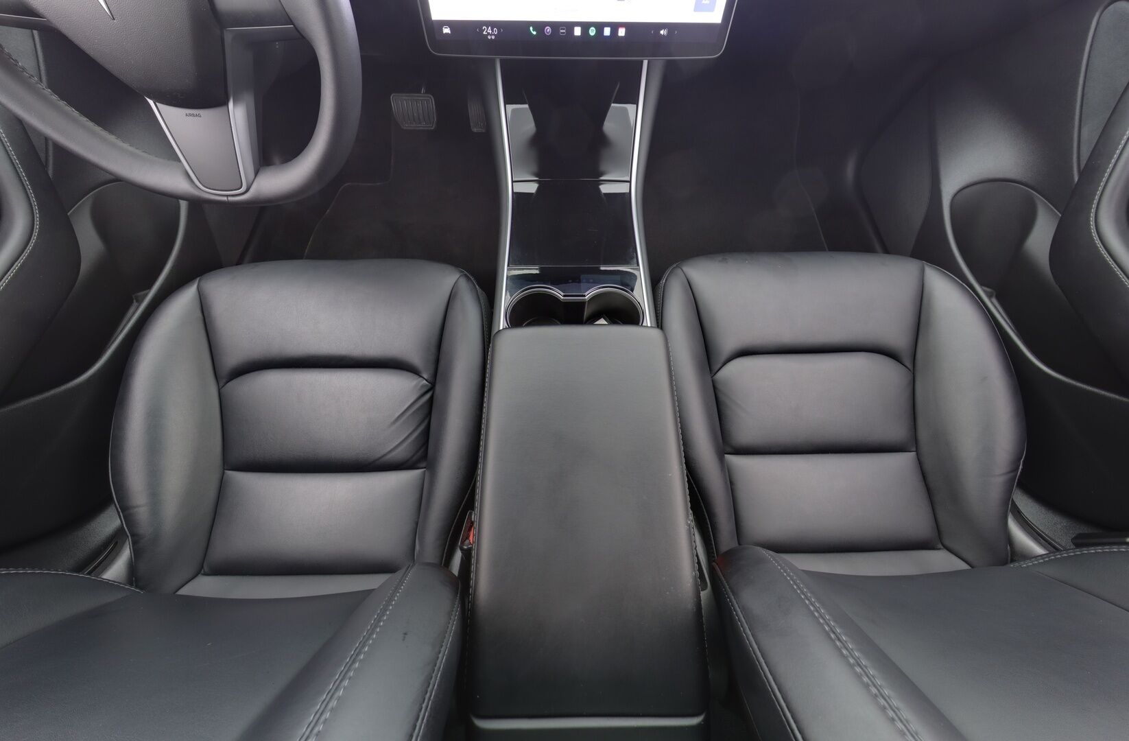 TESLA MODEL 3 2020 Standard Range Plus / Premium Audio / Nahkasisusta / Lasikatto / Peruutuskamera / Autopilot / Koukku - Tulossa myyntiin! - HULLUT AVAJAISHULINAT KORKOTARJOUS 3,29 %