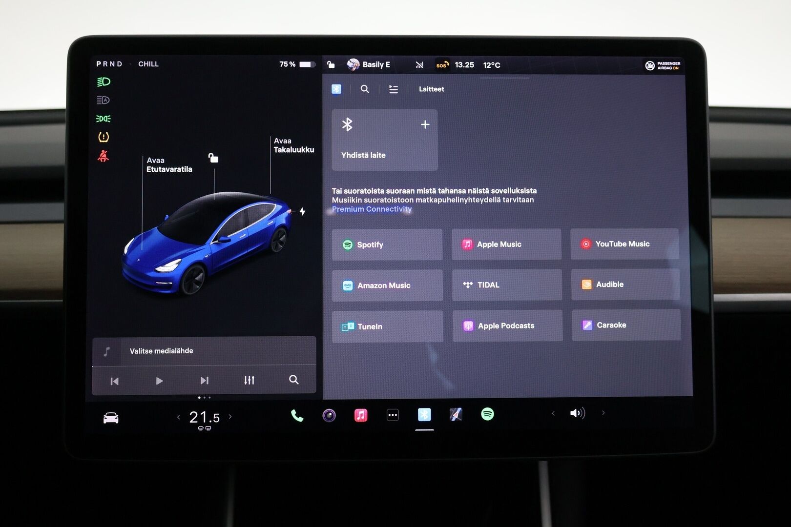 TESLA MODEL 3 2020 Standard Range Plus / Premium Audio / Nahkasisusta / Lasikatto / Peruutuskamera / Autopilot / Koukku - Vetokoukku / ACC / 2x renkaat - HULLUT AVAJAISHULINAT KORKOTARJOUS 3,29 %