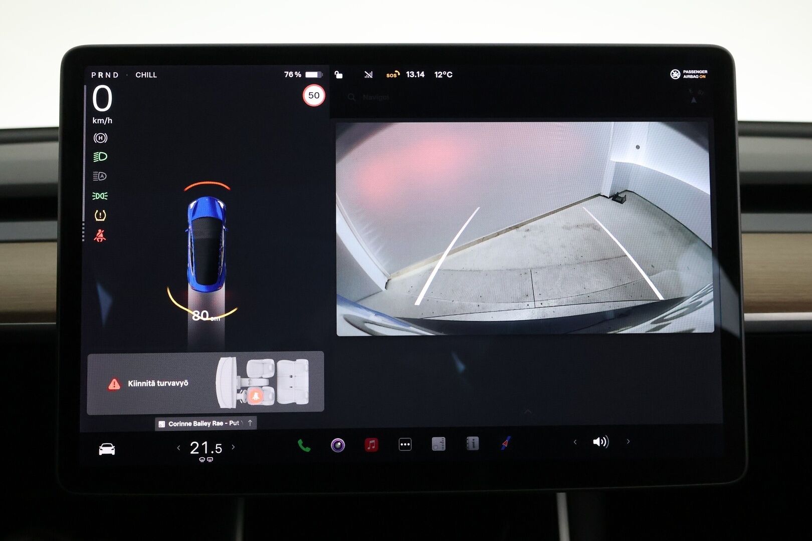 TESLA MODEL 3 2020 Standard Range Plus / Premium Audio / Nahkasisusta / Lasikatto / Peruutuskamera / Autopilot / Koukku - Vetokoukku / ACC / 2x renkaat - HULLUT AVAJAISHULINAT KORKOTARJOUS 3,29 %