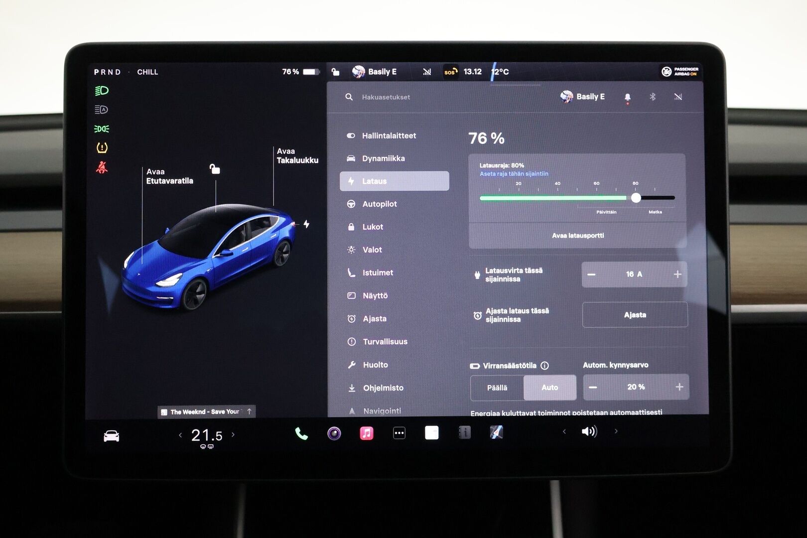 TESLA MODEL 3 2020 Standard Range Plus / Premium Audio / Nahkasisusta / Lasikatto / Peruutuskamera / Autopilot / Koukku - Vetokoukku / ACC / 2x renkaat - HULLUT AVAJAISHULINAT KORKOTARJOUS 3,29 %