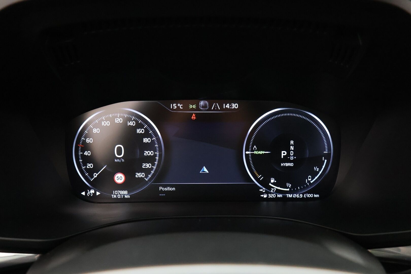 Volvo XC60 2020 T8 Recharge AWD Momentum aut. / Webasto / Panorama / Adapt.Vakkari / Vetokoukku / Peruutuskamera / Navi / Puolinahat / Nyt saatavilla!