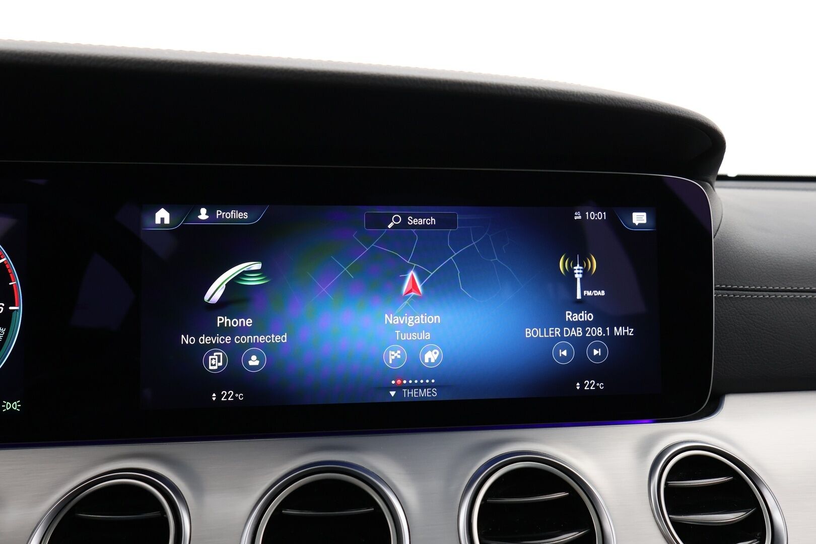 MERCEDES-BENZ E 2021 300 de 4MATIC EQ Power AMG / Hierovat Etuistuimet / Distronic+ / HUD / 360° Kamera / Panorama / Muistipaketti / Multibeam LED / Nahkasisusta / Koukku / Widescreen