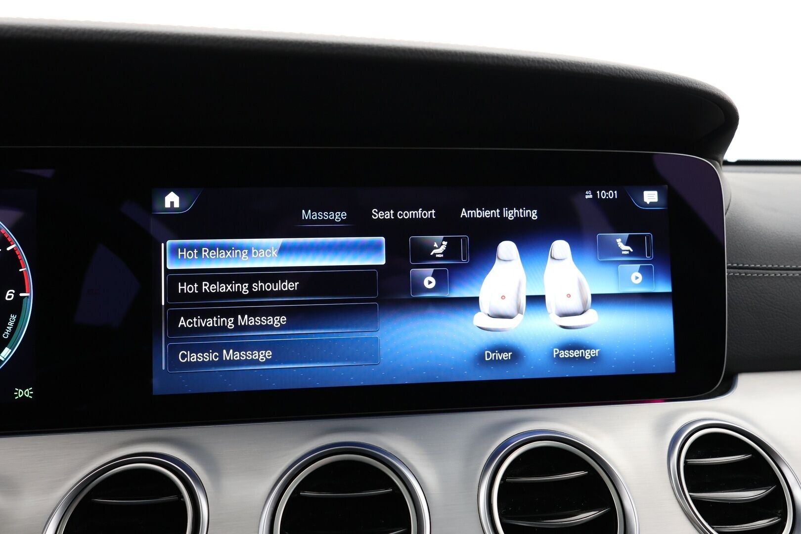 MERCEDES-BENZ E 2021 300 de 4MATIC EQ Power AMG / Hierovat Etuistuimet / Distronic+ / HUD / 360° Kamera / Panorama / Muistipaketti / Multibeam LED / Nahkasisusta / Koukku / Widescreen