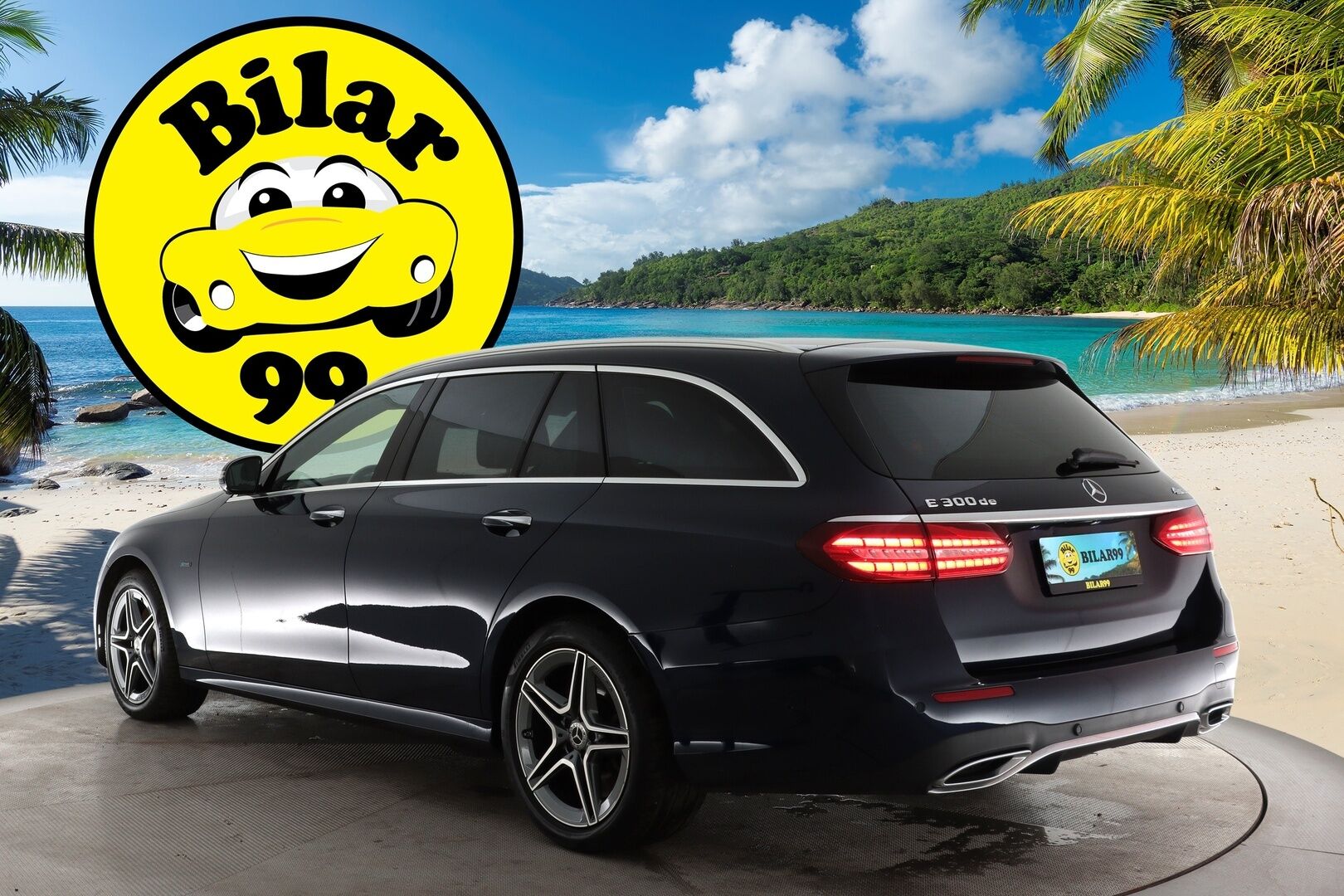 MERCEDES-BENZ E 2021 300 de 4MATIC EQ Power AMG / Hierovat Etuistuimet / Distronic+ / HUD / 360° Kamera / Panorama / Muistipaketti / Multibeam LED / Nahkasisusta / Koukku / Widescreen