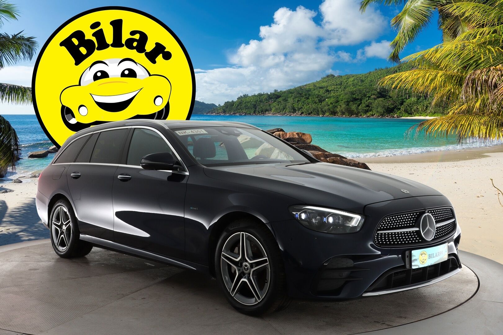 MERCEDES-BENZ E 2021 300 de 4MATIC EQ Power AMG / Hierovat Etuistuimet / Distronic+ / HUD / 360° Kamera / Panorama / Muistipaketti / Multibeam LED / Nahkasisusta / Koukku / Widescreen