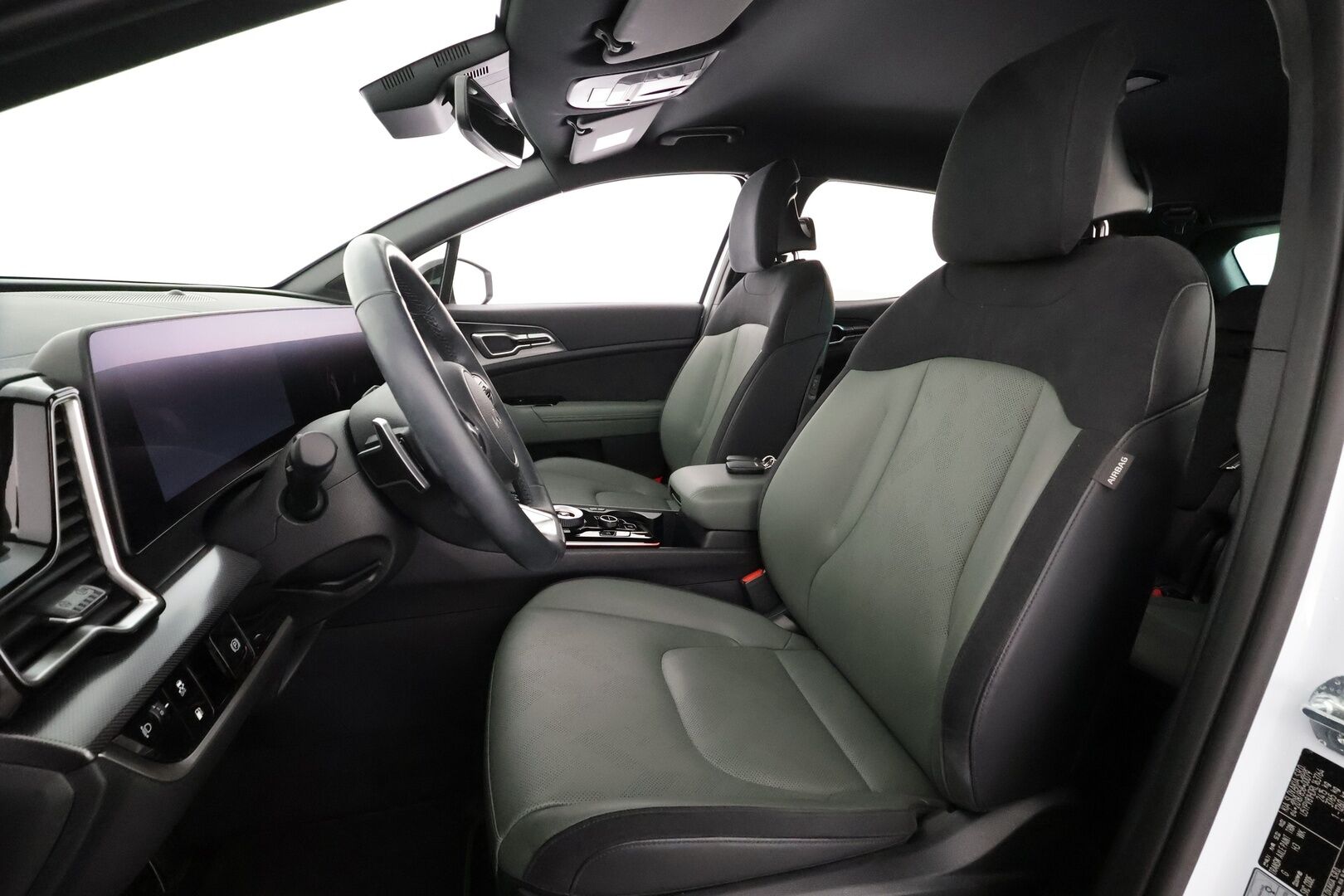 Kia Sportage 2024 1,6 T-GDI AWD Plug-in Hybrid Business Premium AT 265hv - | ACC | Sähköpenkit | Nahka-alcantara | P.kamera ja tutkat | Keyless | Lämm. ratti | HDA | Digimittaristo | 1-om suomiauto | Merkkihuollot | 