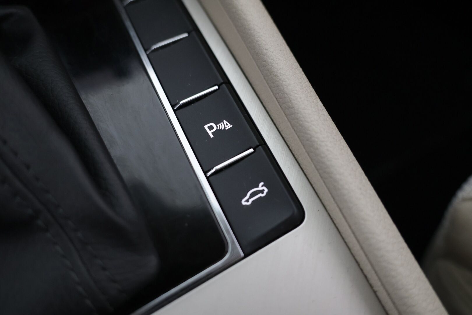 SKODA SUPERB 2020 1.4 TSI PHEV Combi Style iV  DSG Autom. / Panorama / Keyless / Vakkari / Navi / Smartlink / LED * - Huippuvarusteet / Siisti yksilö / Kattavasti huollettu!