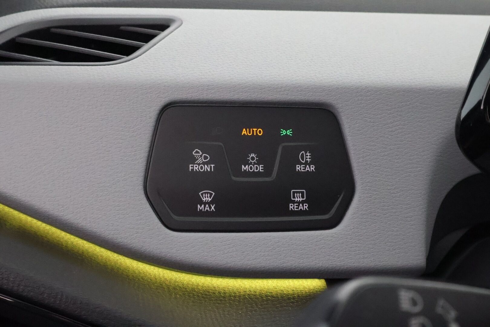 VOLKSWAGEN ID.3 2021 1ST Max 150 kW, akku 58 kWh * Lämpöpumppu / Adapt.Vakkari / HUD / Matrix LED / Peruutuskamera / Hieronta / Panorama - *Supervarusteltu / Juuri saapunut Tampereelle!*