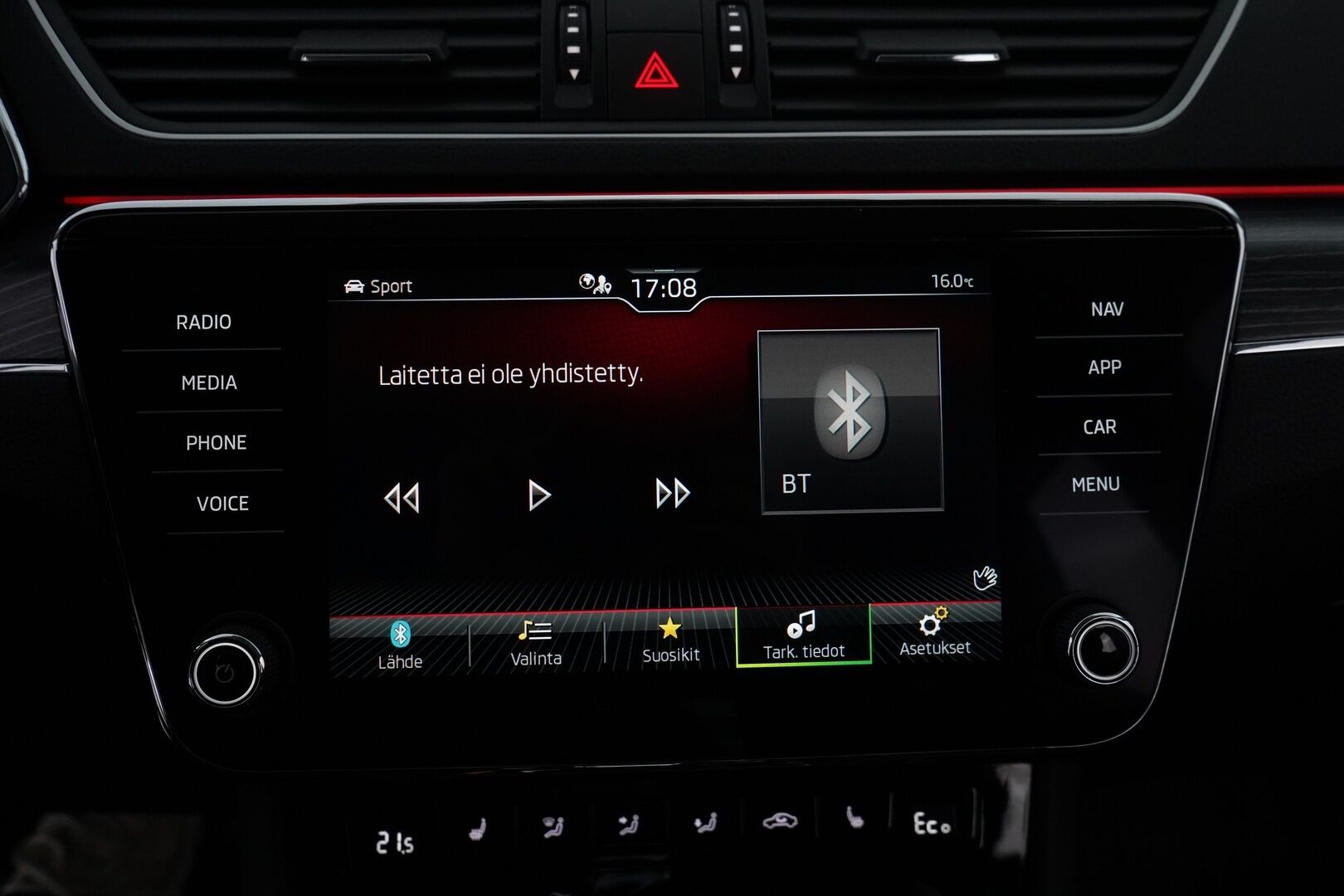 Skoda Superb 2022 1.4 TSI PHEV Style iV Combi * Webasto / ACC / Muistipenkki hieronnalla / Koukku / Blis  / Nahka-Alcantara * - 2x vanteet / Akku kuntotarkastettu / Viimeisin huolto 136tkm / Black-edition - HULLUT VÄLIPÄIVÄT KORKOTARJOUS 2,49%